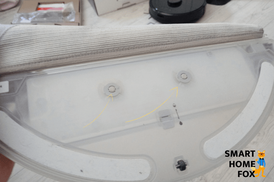 Roborock S5 Max spring pressure design for extra mop pressure